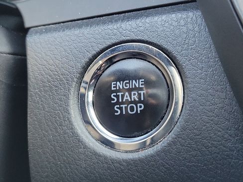 Used 2022 Toyota Camry XSE w/ Navigation Package FWD image 31
