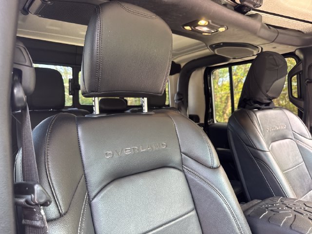 Used 2020 Jeep Gladiator Overland AWD/4WD image 25