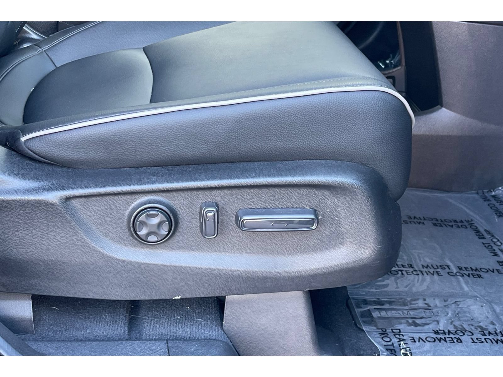 Certified 2025 Honda Odyssey Touring image 24