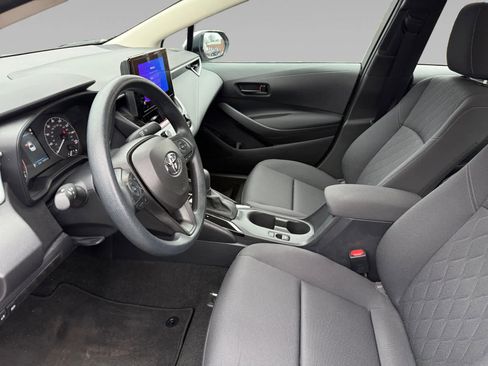 Used 2023 Toyota Corolla LE w/ Carpet Mat Package (TMS) image 9