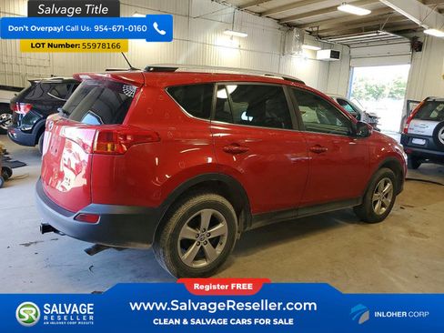 Used 2015 Toyota RAV4 XLE AWD/4WD image 4