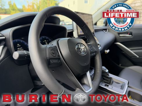 New 2026 Toyota Corolla Cross XLE w/ Convenience Package image 11