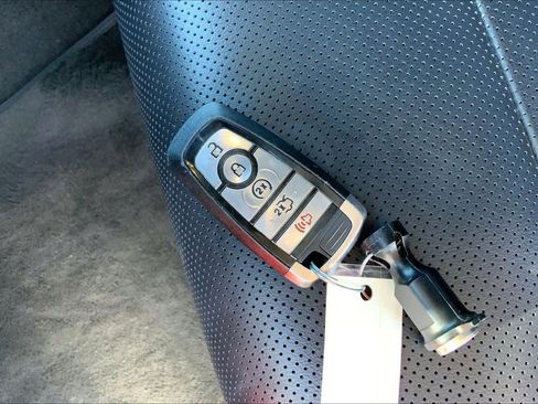 Used 2024 Ford Mustang Premium image 15