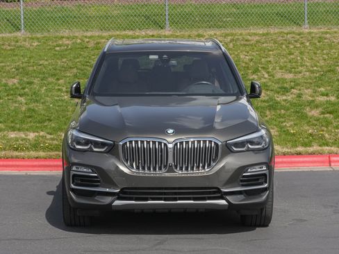 Used 2020 BMW X5 sDrive40i w/ Premium Package image 3