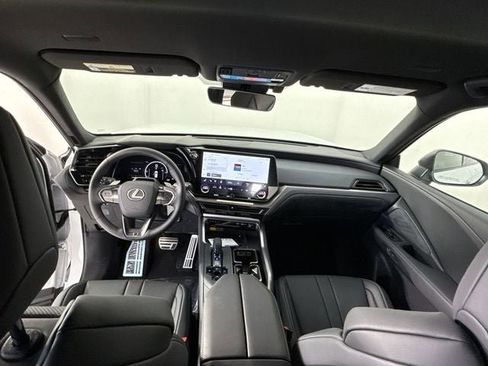 New 2026 Lexus TX 500h AWD image 22