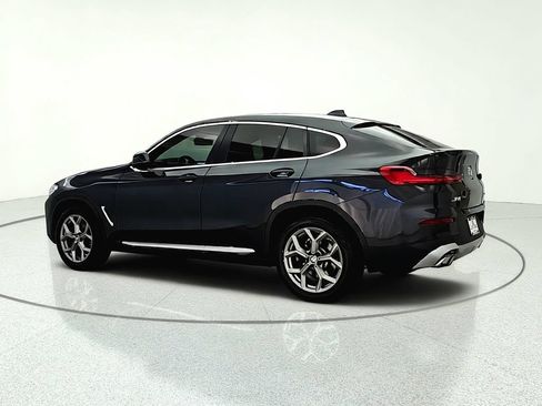 Used 2022 BMW X4 xDrive30i AWD/4WD image 5