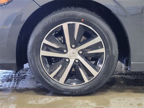 Certified 2023 Honda Civic LX image 11