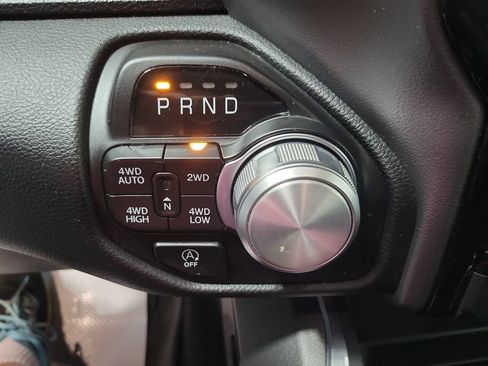 Used 2023 RAM 1500 Laramie AWD/4WD image 39