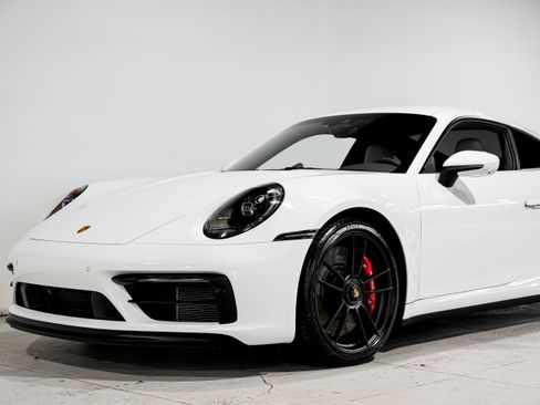 Used 2022 Porsche 911 Carrera GTS image 33