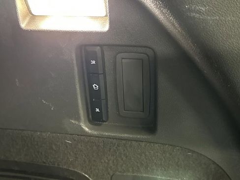 Used 2020 Lincoln Aviator Reserve w/ Equipment Group 202A image 18