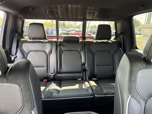 New 2026 RAM 1500 Laramie w/ Trailer Tow Group image 30