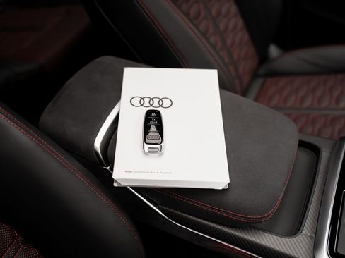 Used 2026 Audi RS Q8 performance image 81