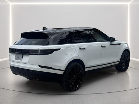 Certified 2026 Land Rover Range Rover Velar Dynamic SE AWD/4WD image 5