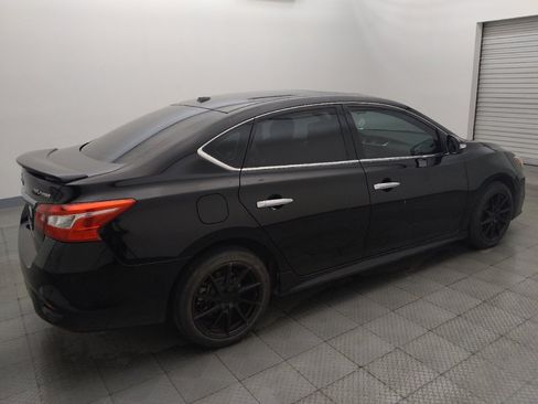 Used 2017 Nissan Sentra SR Turbo w/ SR Midnight Edition FWD image 10
