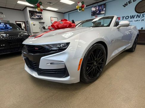 Used 2019 Chevrolet Camaro SS image 7