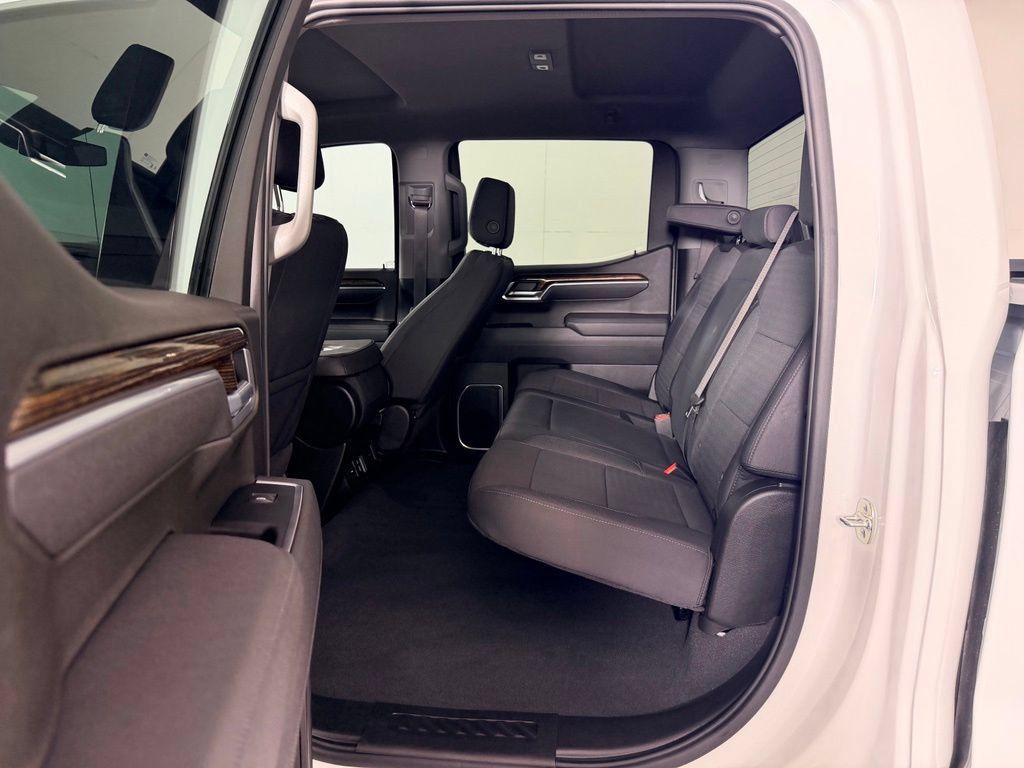 Used 2026 GMC Sierra 1500 SLE AWD/4WD image 30