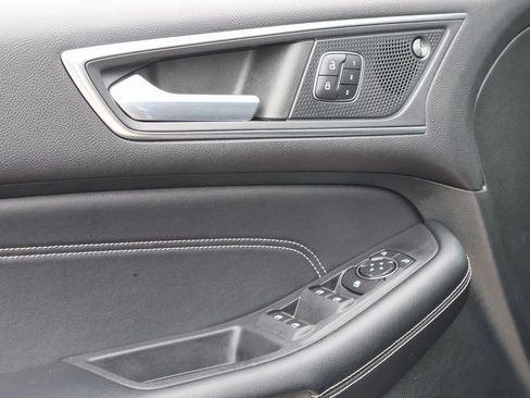 Certified 2022 Ford Edge Titanium image 23