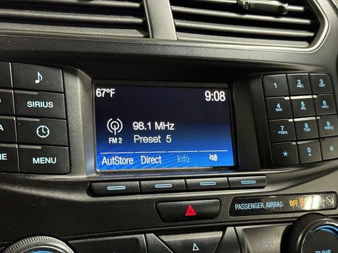 Used 2016 Ford Explorer XLT AWD/4WD image 14