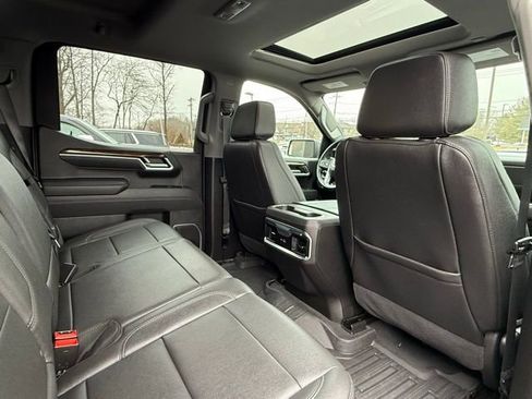 Used 2025 GMC Sierra 1500 Elevation w/ Elevation Premium Package image 20