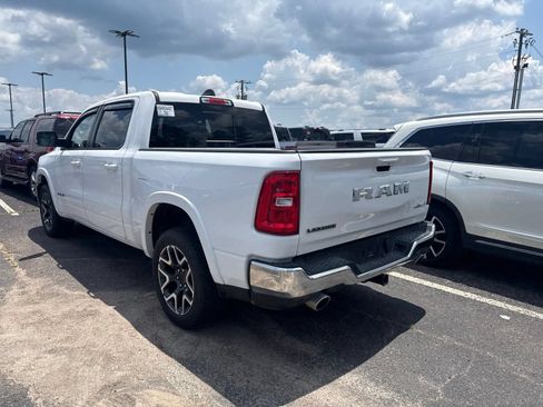 Used 2025 RAM 1500 Laramie AWD/4WD image 5