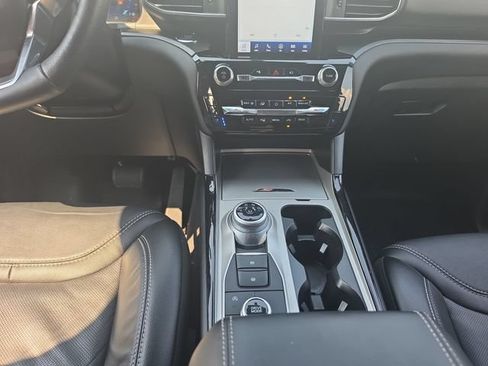 Used 2023 Ford Explorer ST w/ Equipment Group 401A AWD/4WD image 13