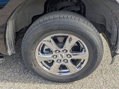 Used 2019 Ford F150 XLT w/ Equipment Group 302A Luxury image 11