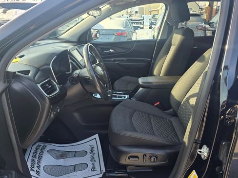 Used 2019 Chevrolet Equinox LT image 12