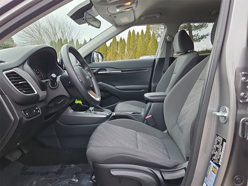 Certified 2022 Kia Seltos LX image 14