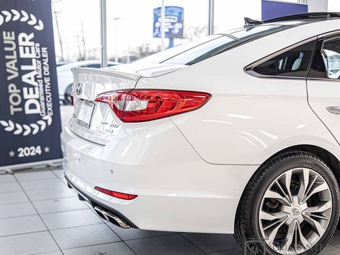 Used 2015 Hyundai Sonata Limited 2.0T image 16