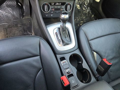 Used 2018 Audi Q3 2.0T Premium image 30