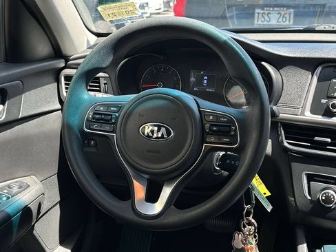 Used 2016 Kia Optima LX w/ Option Group 014 FWD image 18