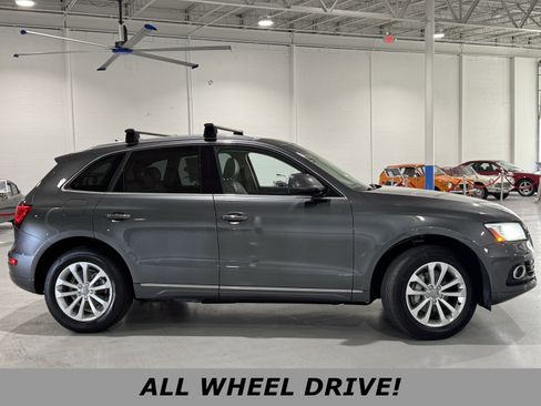 Used 2015 Audi Q5 2.0T Premium Plus w/ Technology Package image 2