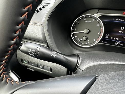 New 2025 Nissan Sentra SR w/ Midnight Edition image 28