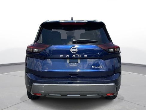Used 2026 Nissan Rogue SL AWD/4WD image 7