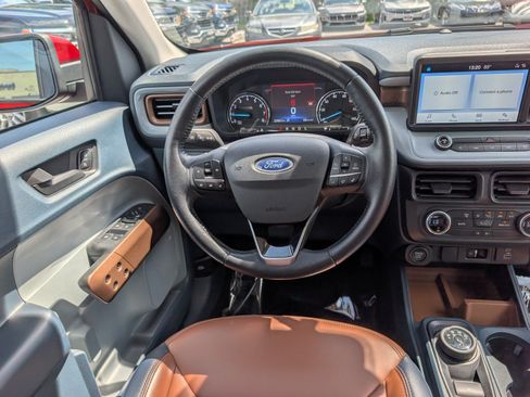 Used 2022 Ford Maverick Lariat FWD image 17