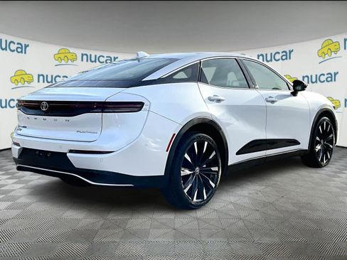 Used 2025 Toyota Crown Platinum image 6