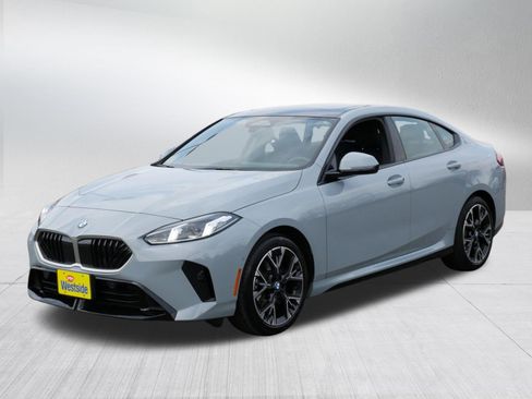 Used 2025 BMW 228i xDrive AWD/4WD image 3