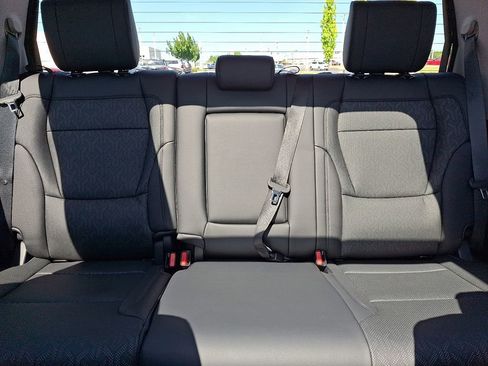 Used 2024 Toyota Tundra Limited AWD/4WD image 19