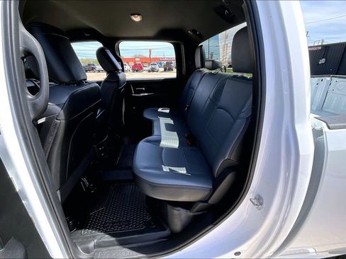 Used 2025 RAM 2500 Tradesman w/ Chrome Appearance Group AWD/4WD image 27