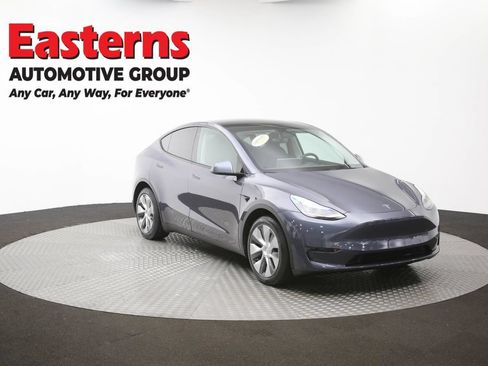 Used 2020 Tesla Model Y Long Range AWD/4WD image 46