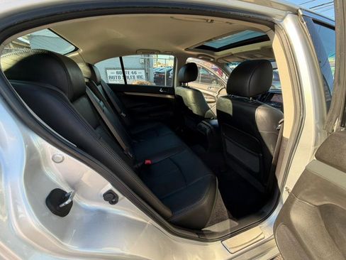 Used 2013 INFINITI G37 x Sedan w/ Premium Pkg image 15