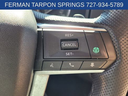 Used 2023 Mitsubishi Outlander SE image 28