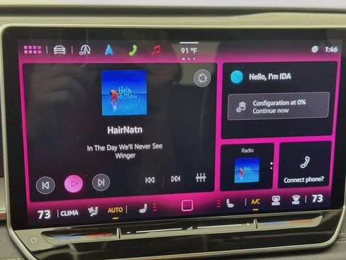 Used 2025 Volkswagen Tiguan SE AWD/4WD image 14
