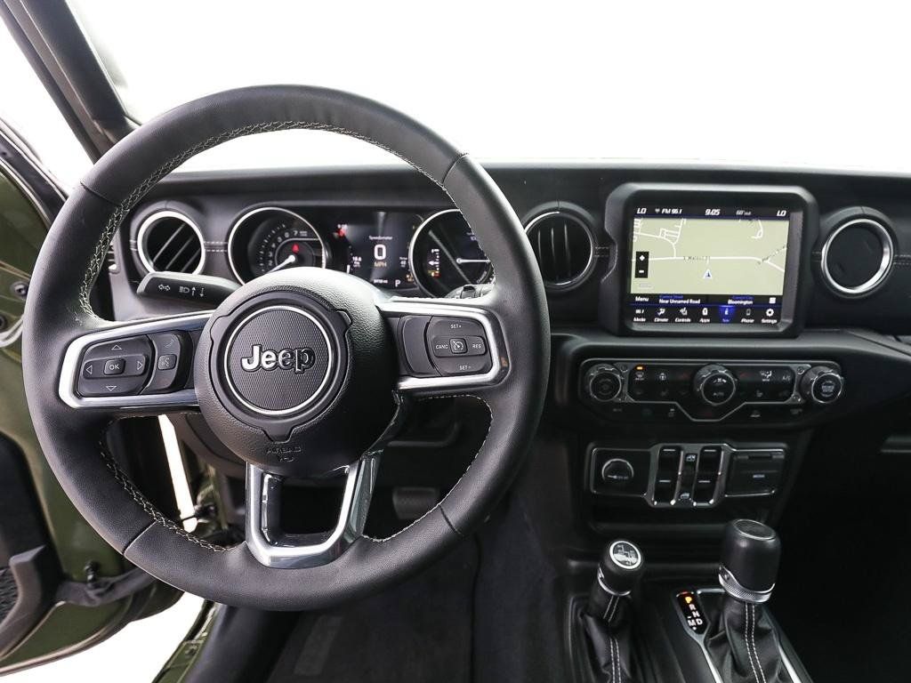 Used 2023 Jeep Wrangler Unlimited Sahara w/ Cold Weather Group AWD/4WD image 14