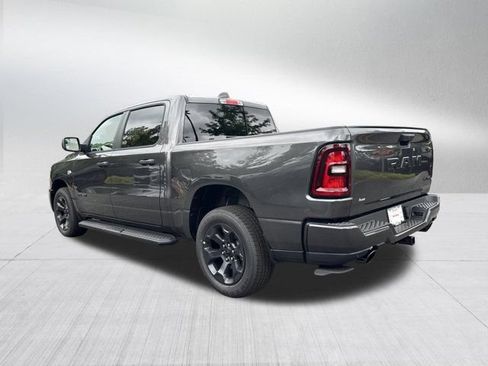 New 2026 RAM 1500 Express AWD/4WD image 7