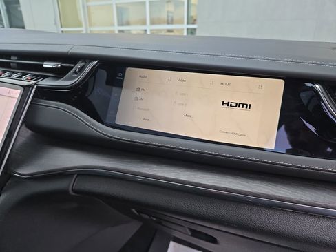 Used 2023 Jeep Grand Cherokee Overland w/ Luxury Tech Group IV image 27