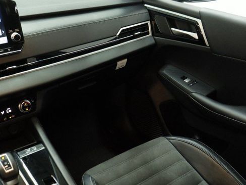 Used 2024 Mitsubishi Outlander SE FWD image 26