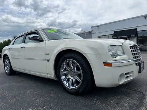 Used 2006 Chrysler 300 C RWD image 16