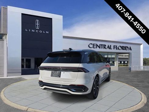 New 2026 Lincoln Nautilus Black Label AWD/4WD image 3