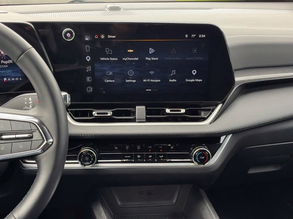 Used 2026 Chevrolet Equinox LT AWD/4WD image 16
